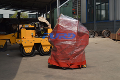福瑞得機(jī)械手扶雙輪壓路機(jī)，手扶單輪壓路機(jī)，路面開槽機(jī)及時(shí)包裝發(fā)貨